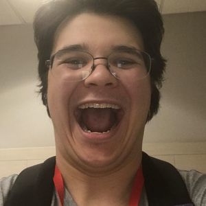 Meet your Posher, Shea